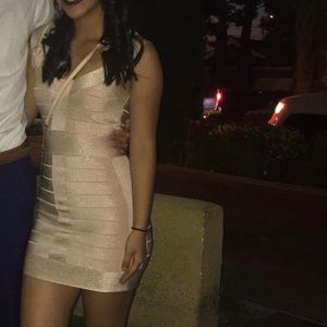 👗 ✨Beautiful tan glittery dress. ❤️✨